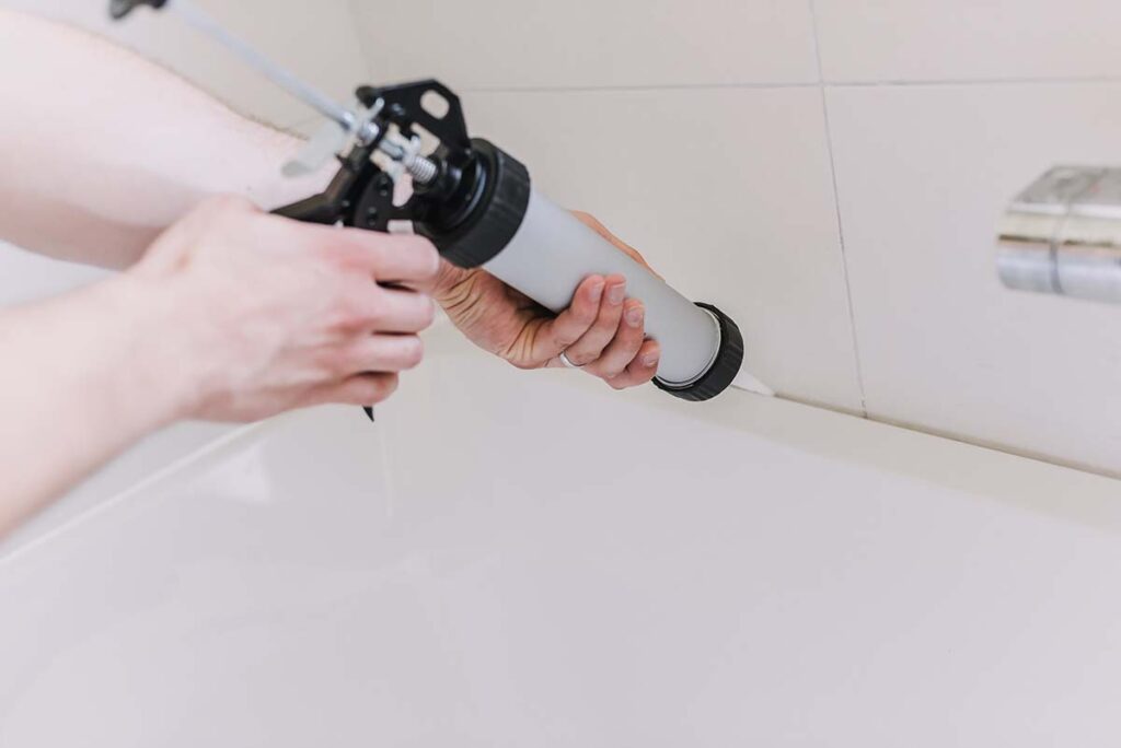 why-does-my-bathroom-caulk-get-moldy-how-to-fix-the-issue